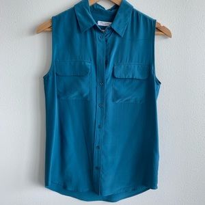 Equipment Sleeveless Slim Signature Silk Shirt